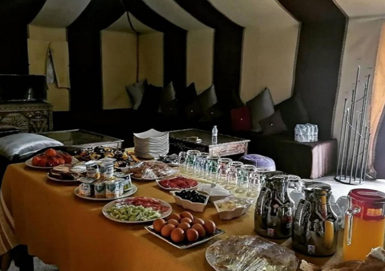 Sahara Luxury Desert Camp เมอร์ซูกา ภายนอก รูปภาพ