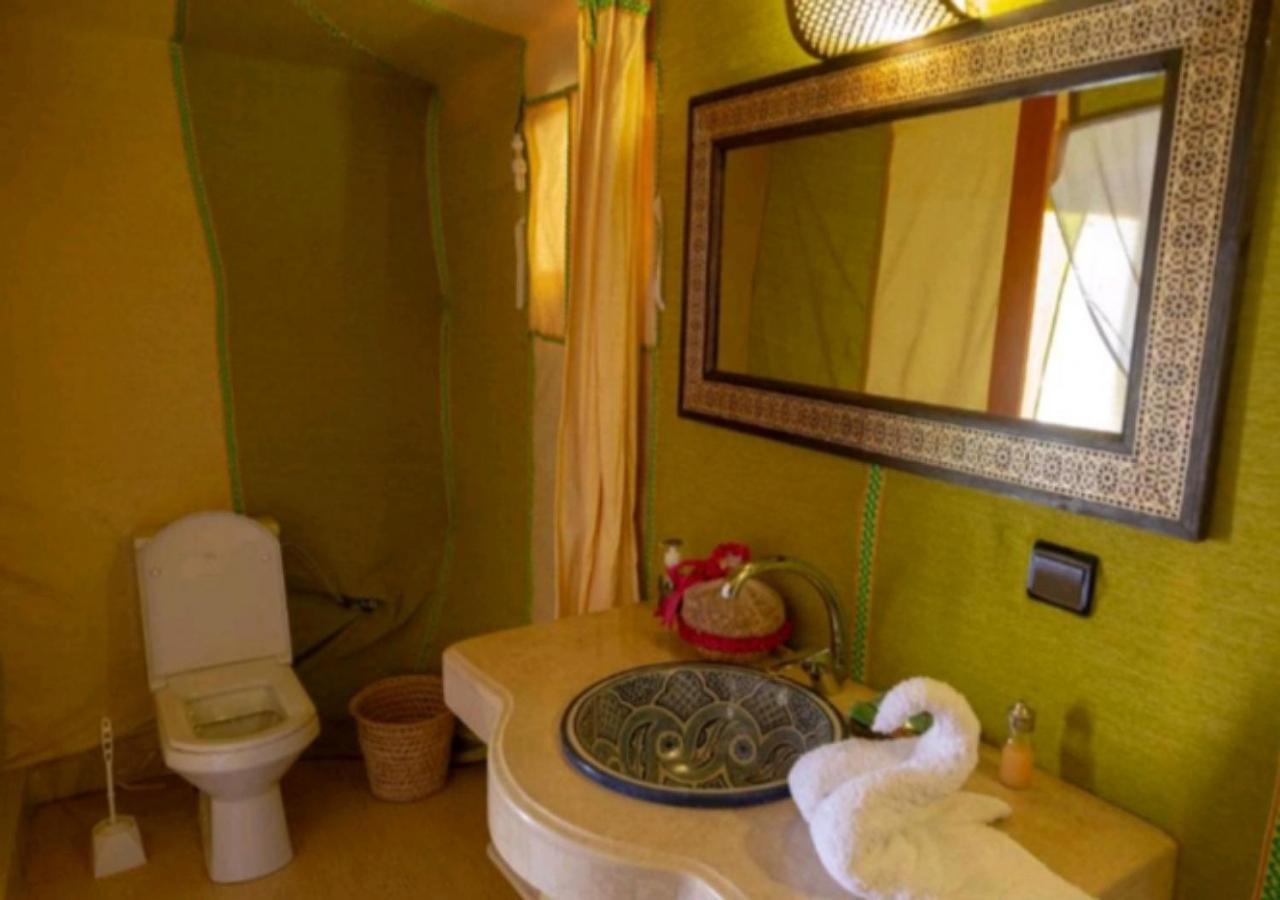 Sahara Luxury Desert Camp เมอร์ซูกา ภายนอก รูปภาพ