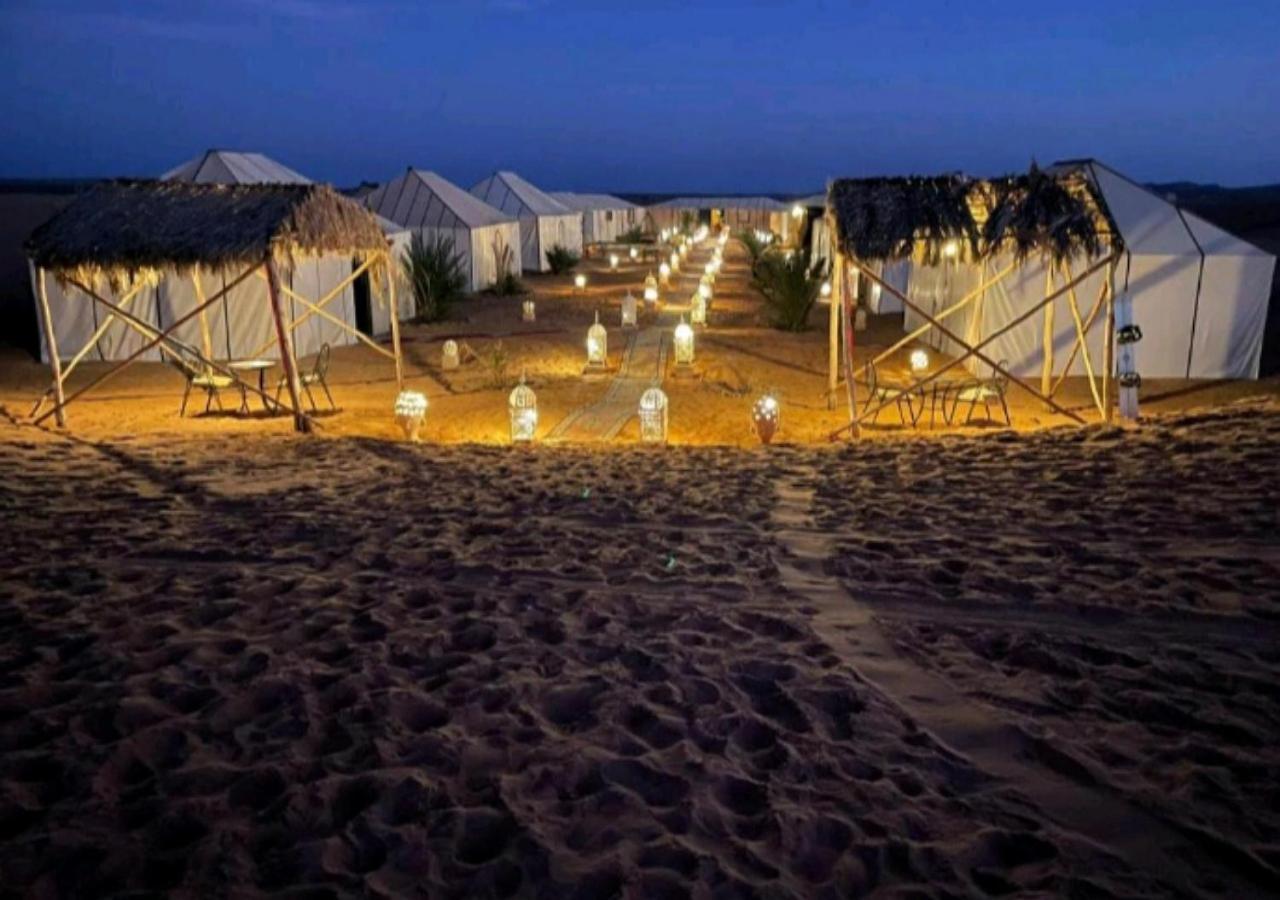 Sahara Luxury Desert Camp เมอร์ซูกา ภายนอก รูปภาพ